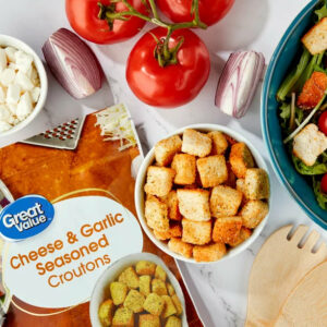 Great Value Cheese & Garlic Seasoned Croutons, 5 oz