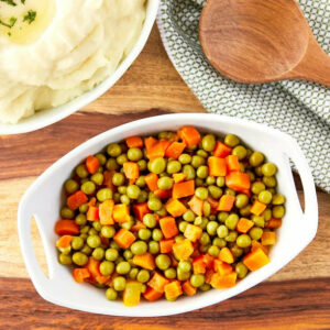 Great Value Peas & Diced Carrots, 8.5 oz Can